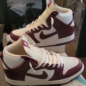Nike Men's Burgundy and White High-Top Sneakers
